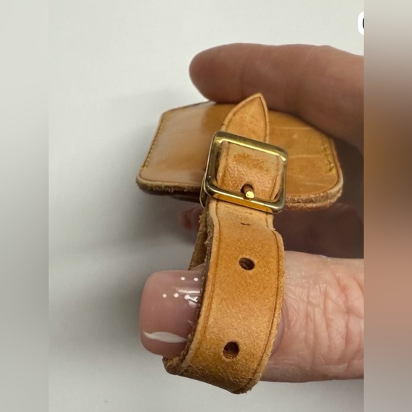 Louis Vuitton Tan Leather Luggage Tag - Picture 2 of 3